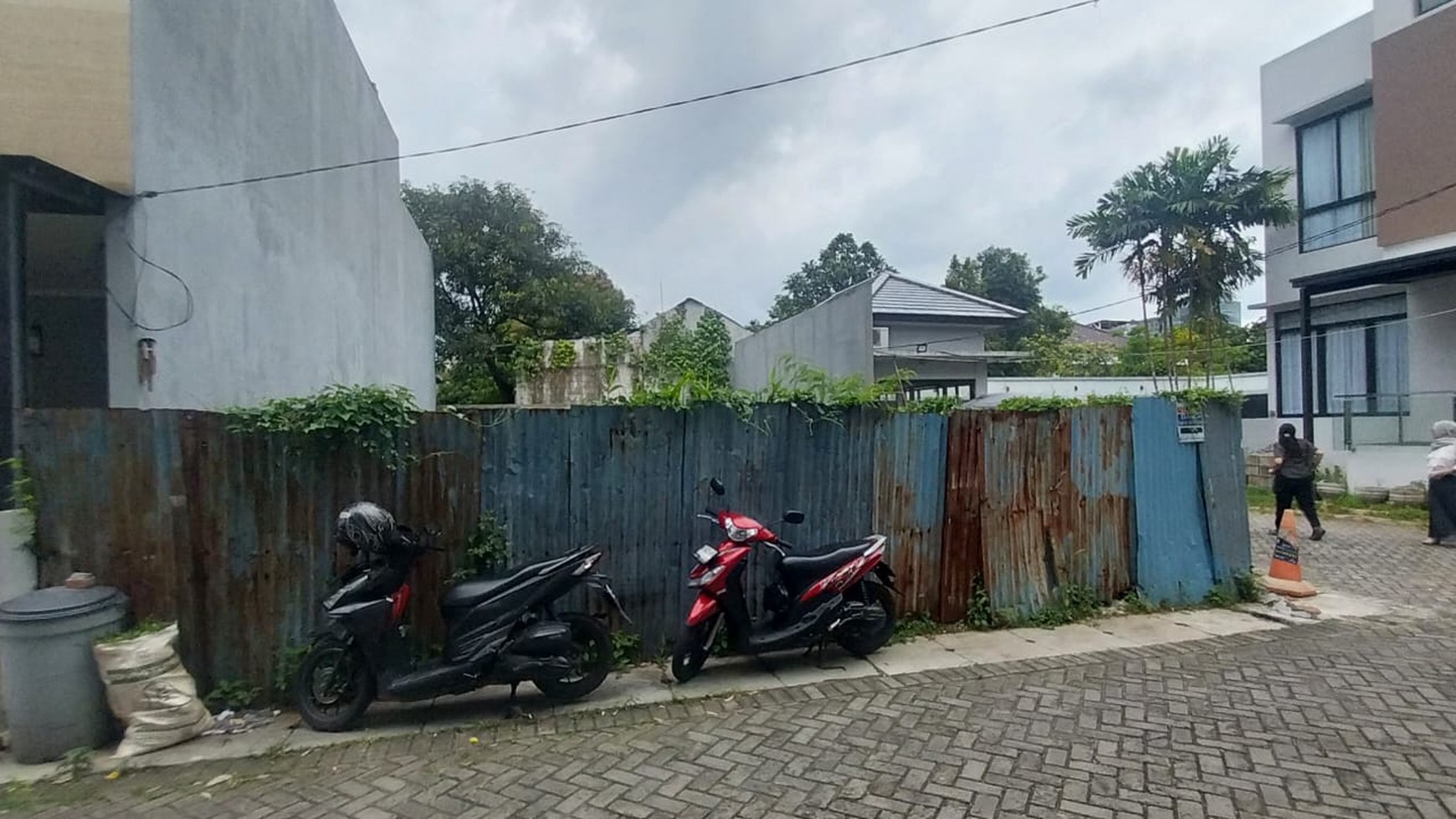 Kavling Tanah Eksklusif dalam Townhouse di Cilandak - Investasi Strategis