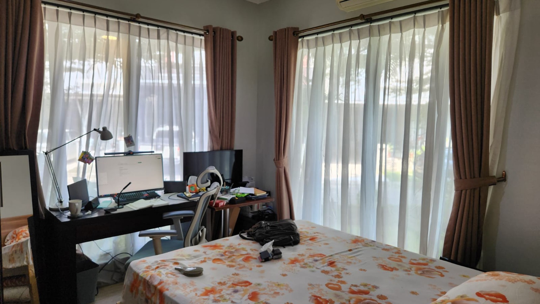 Rumah mewah,dalam ruangan bersih,bagus di Bintaro Jaya 9