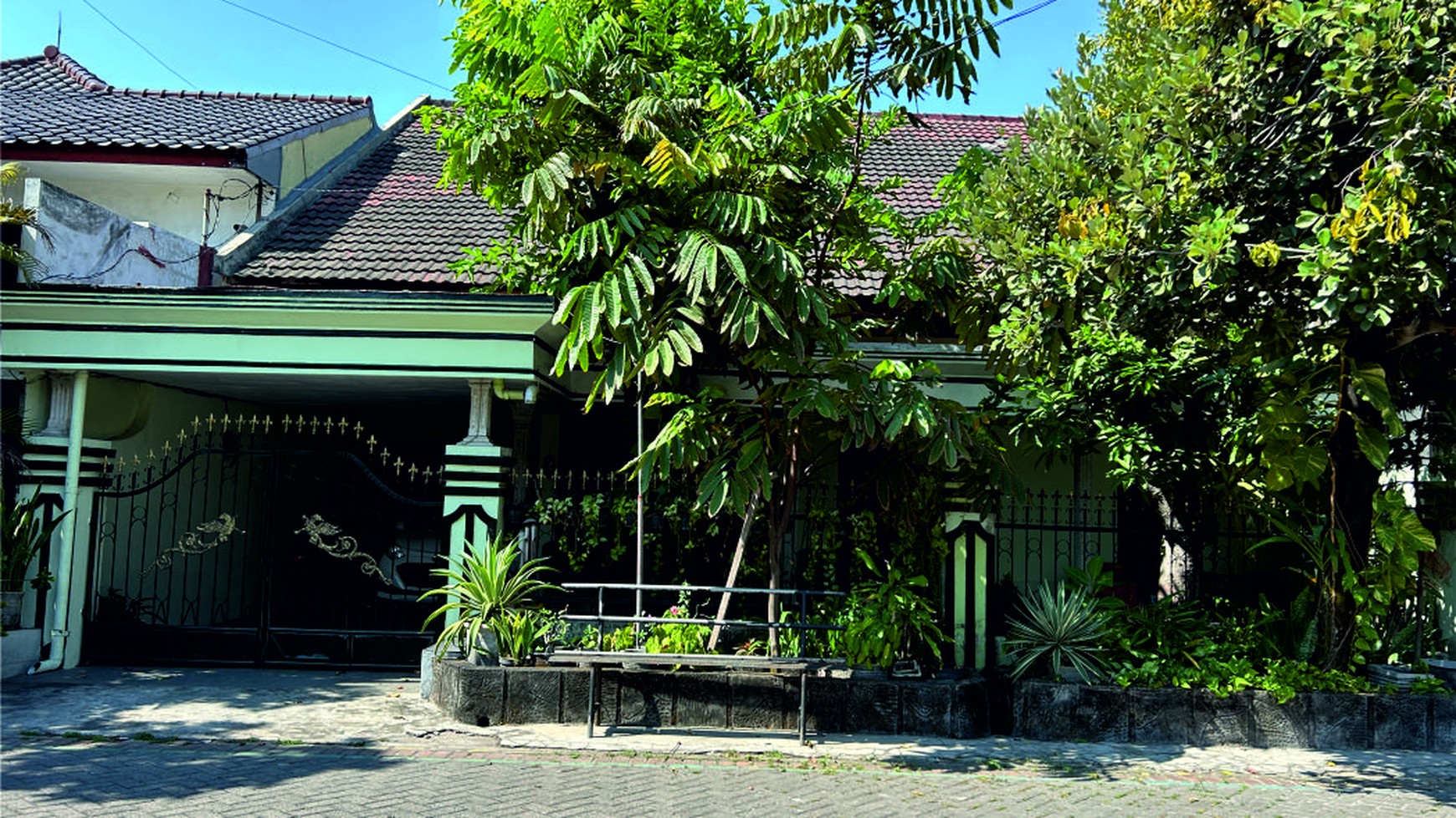 Dijual Rumah Kondisi Bagus Babatan Surabaya