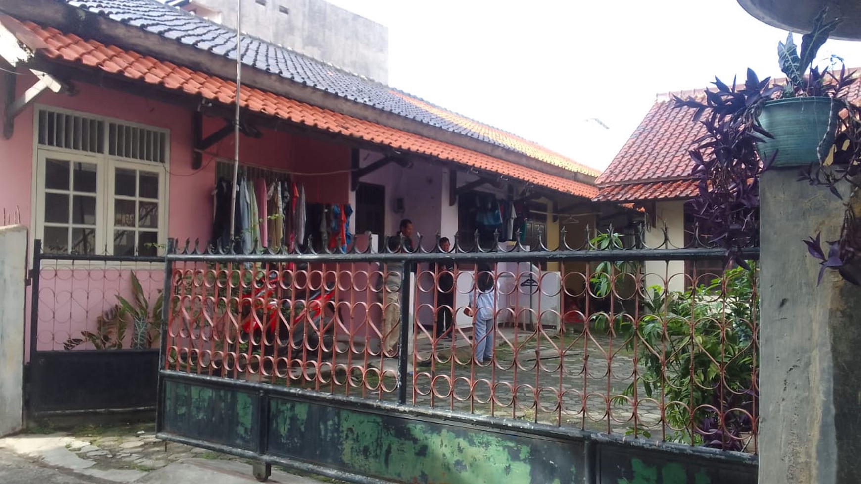 Rumah Hitung Tanah Area Cipete