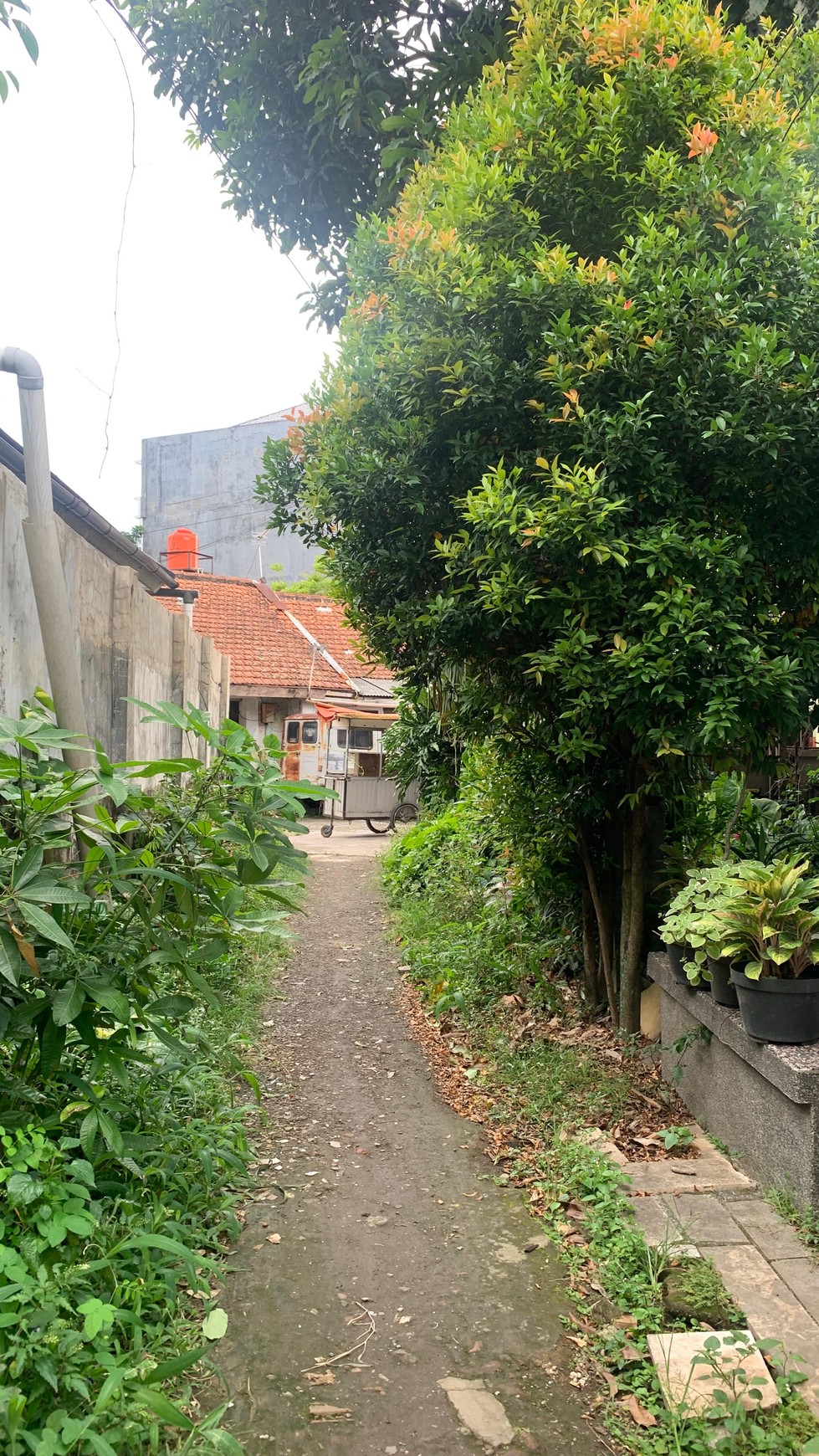 Rumah Hitung Tanah Area Cipete