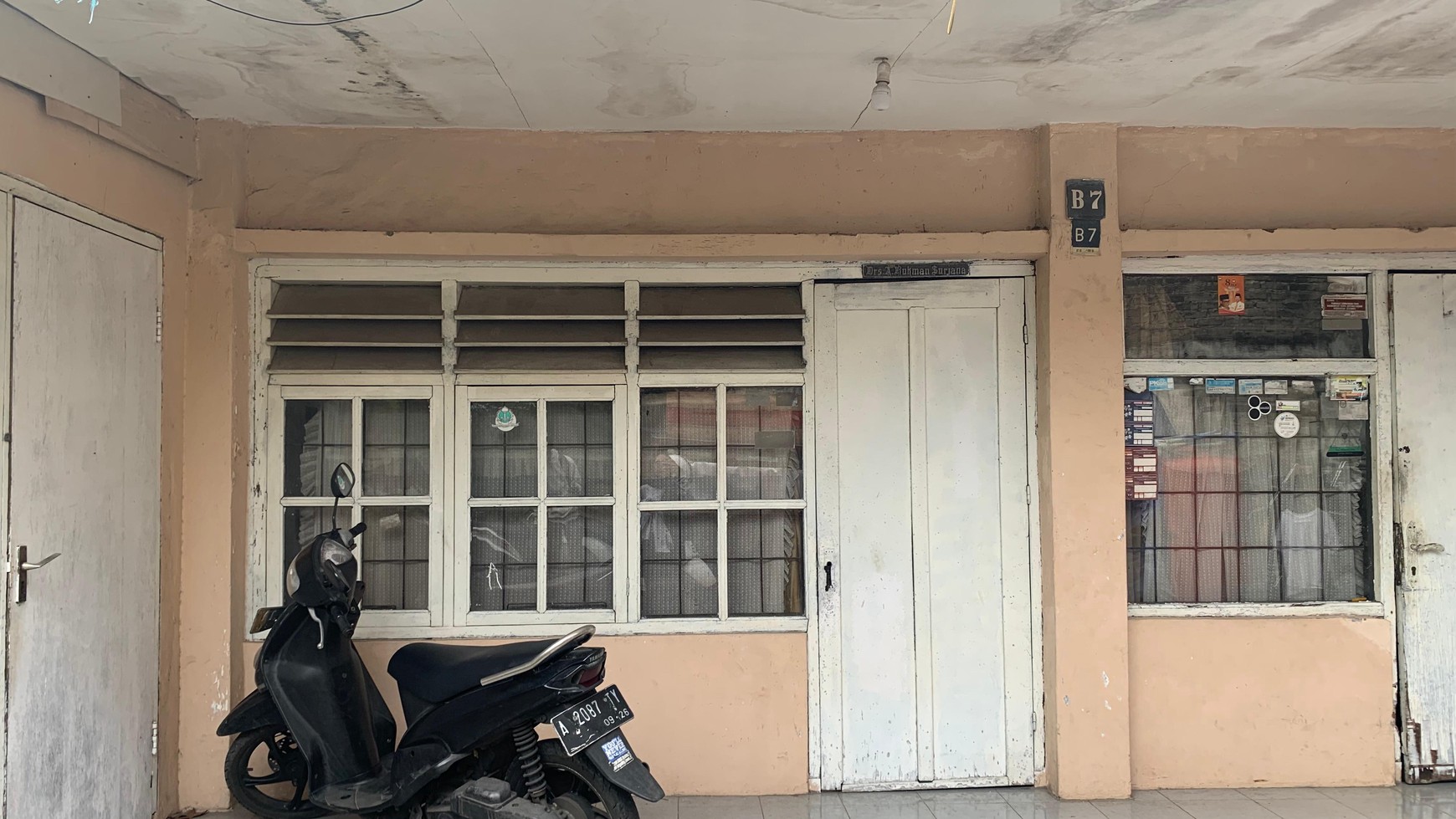 Rumah Hitung Tanah Area Cipete