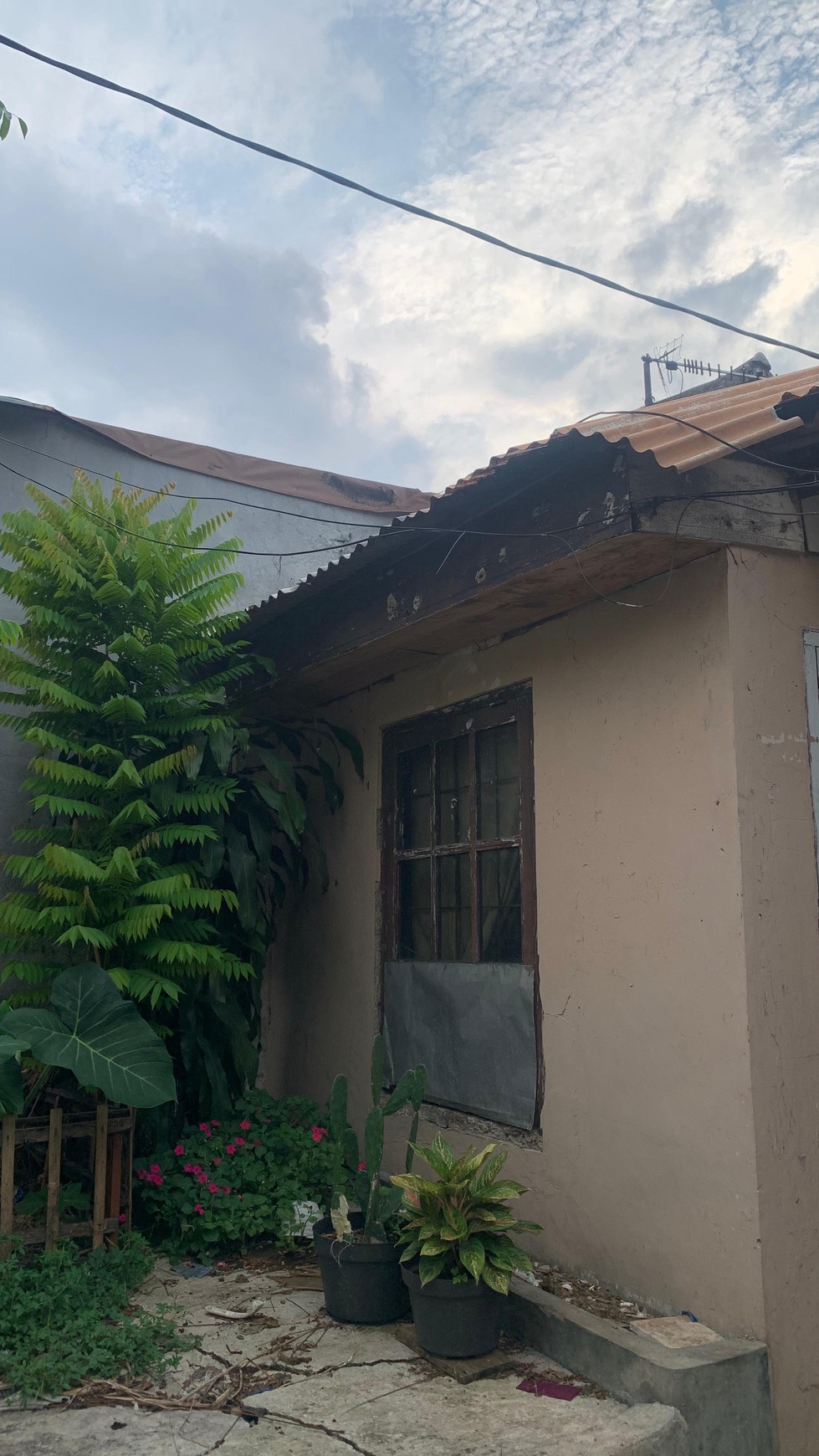 Rumah Hitung Tanah Area Cipete