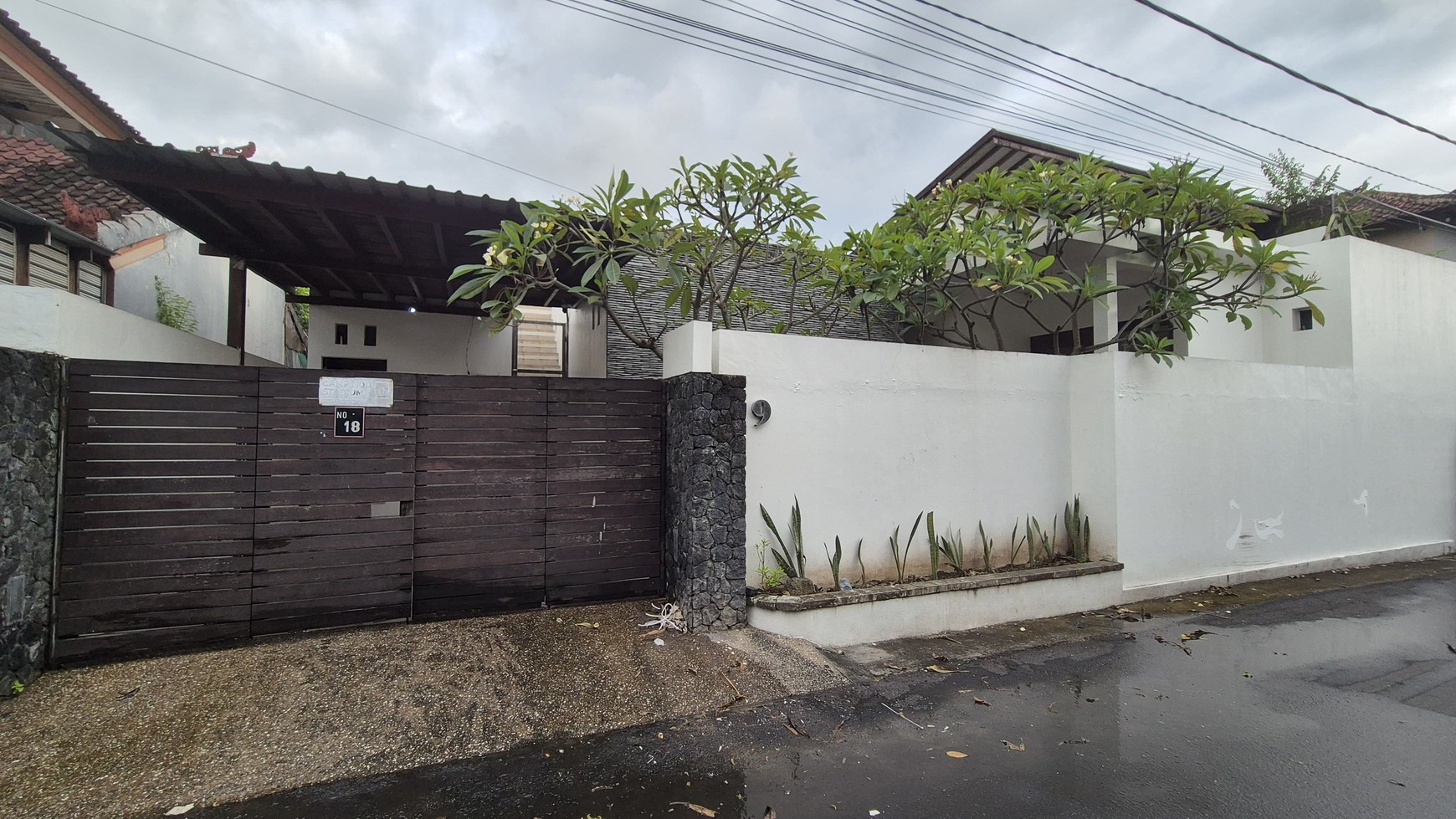 Rumah Hitung Tanah Area Cipete