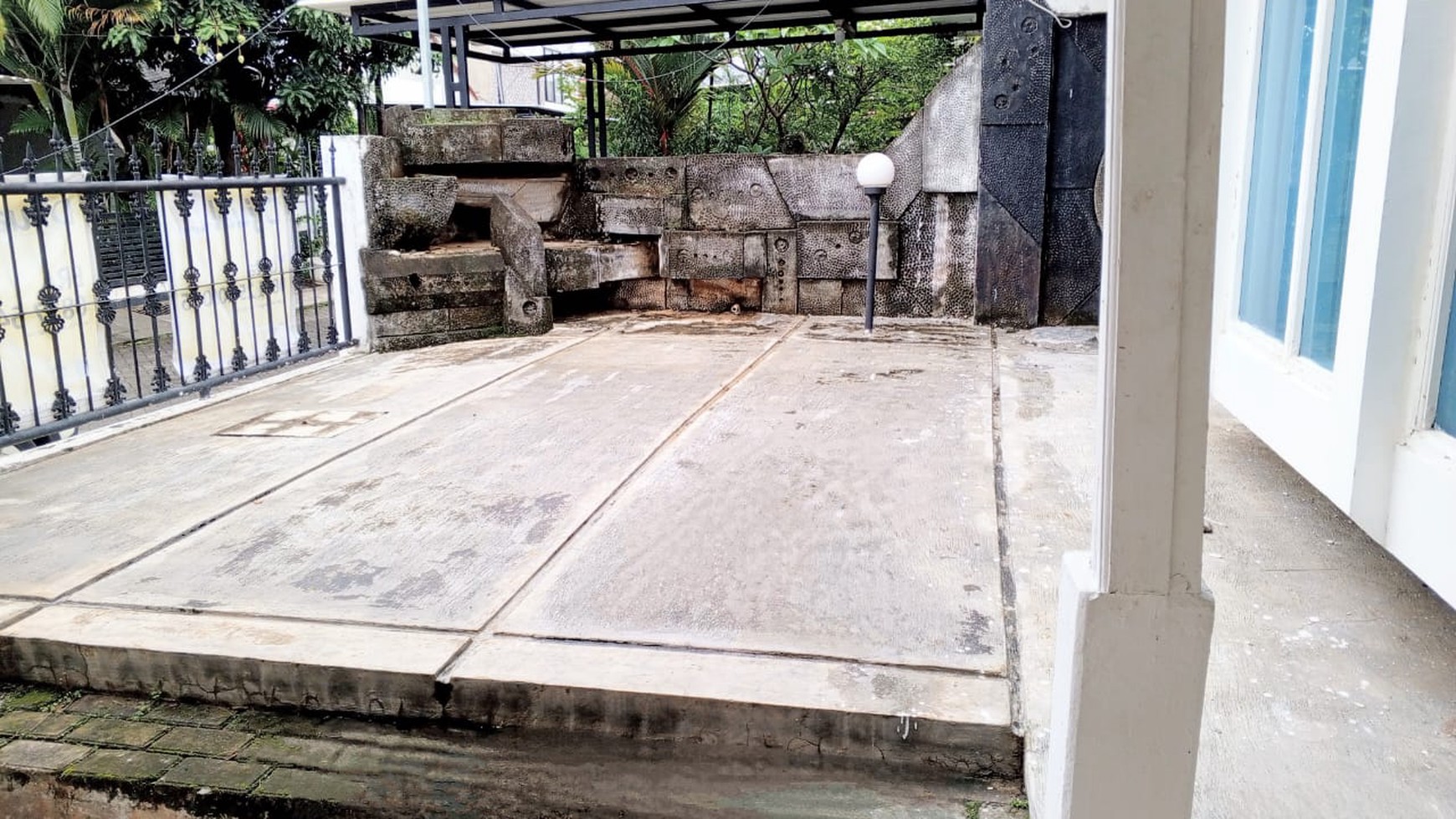 Rumah Hitung Tanah Area Cipete