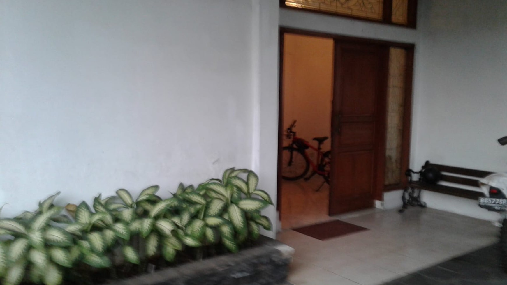 Rumah Hitung Tanah Area Cipete