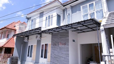 Segera Miliki Rumah Kost 14 Kamar Lokasi Strategis Dekat Kampus UPN Depok Sleman.