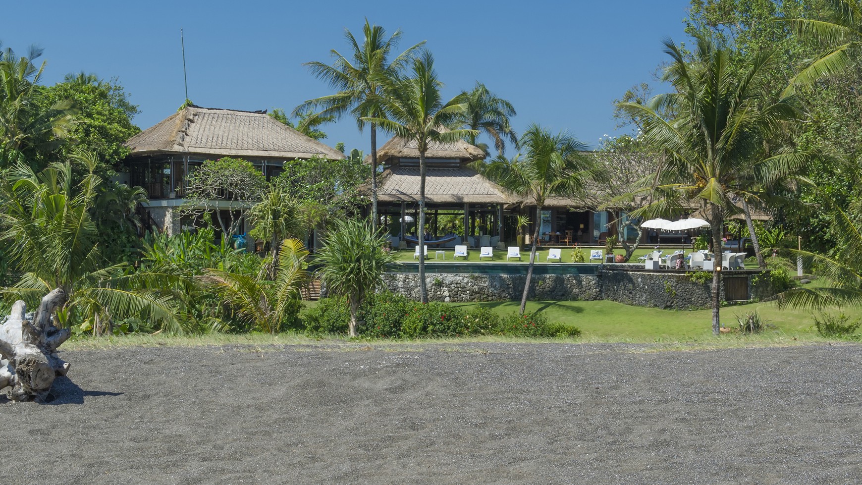 Prime Beachfront Estate of over 1 hectare presenting unique opportunity for redevelopment or lifestyle choice in Pererenan Canggu Bali