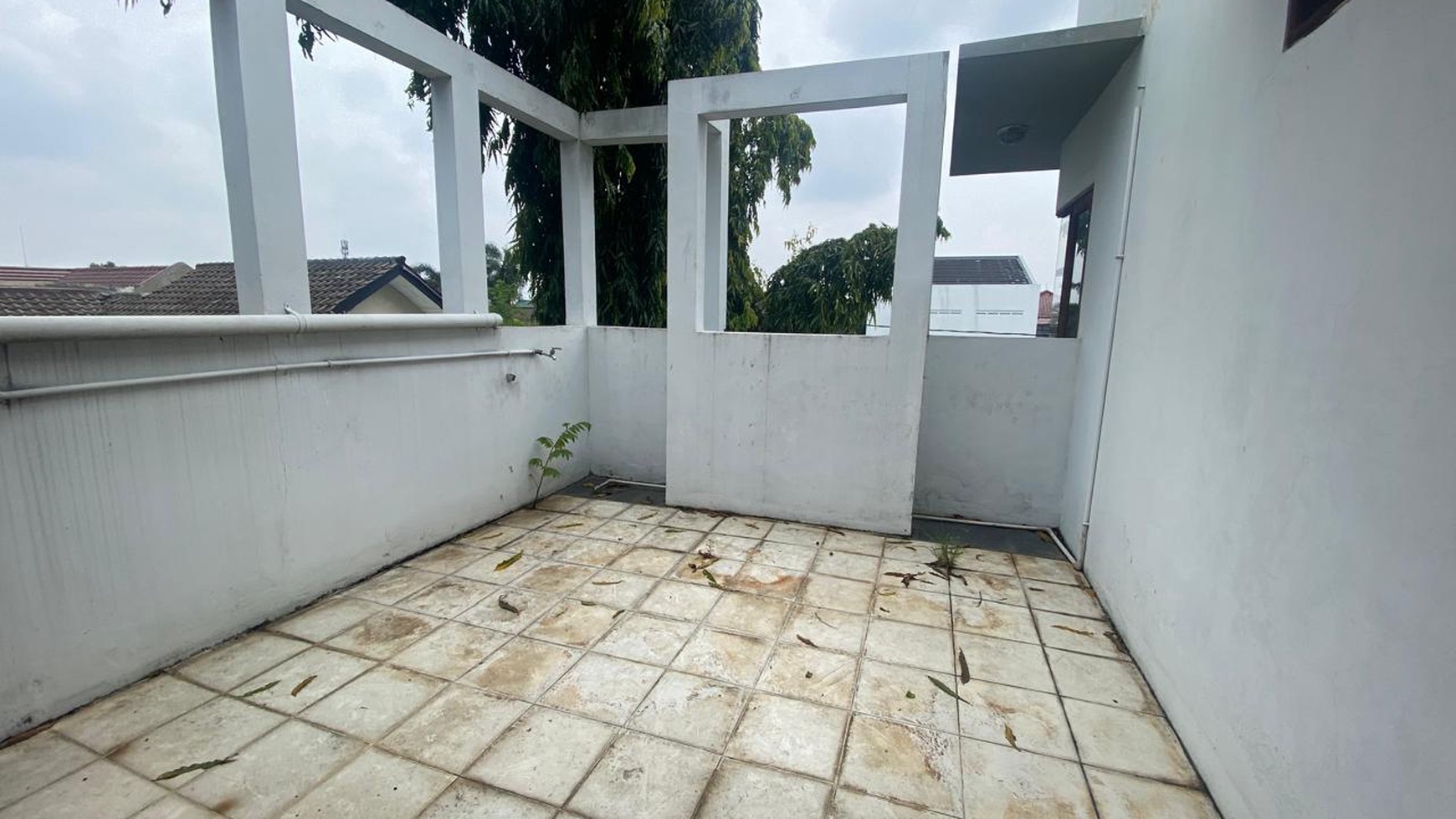 Rumah Hoek Minimalis dan Siap Huni di Cimanggis Depok