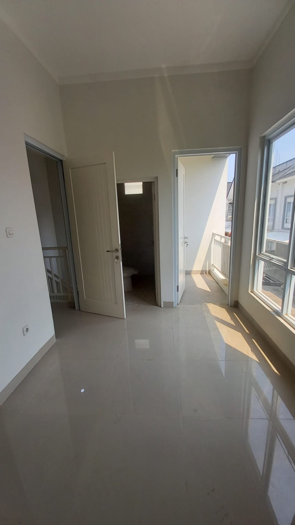 Rumah Minimalis, Brand new, bebas banjir di Pondok Aren