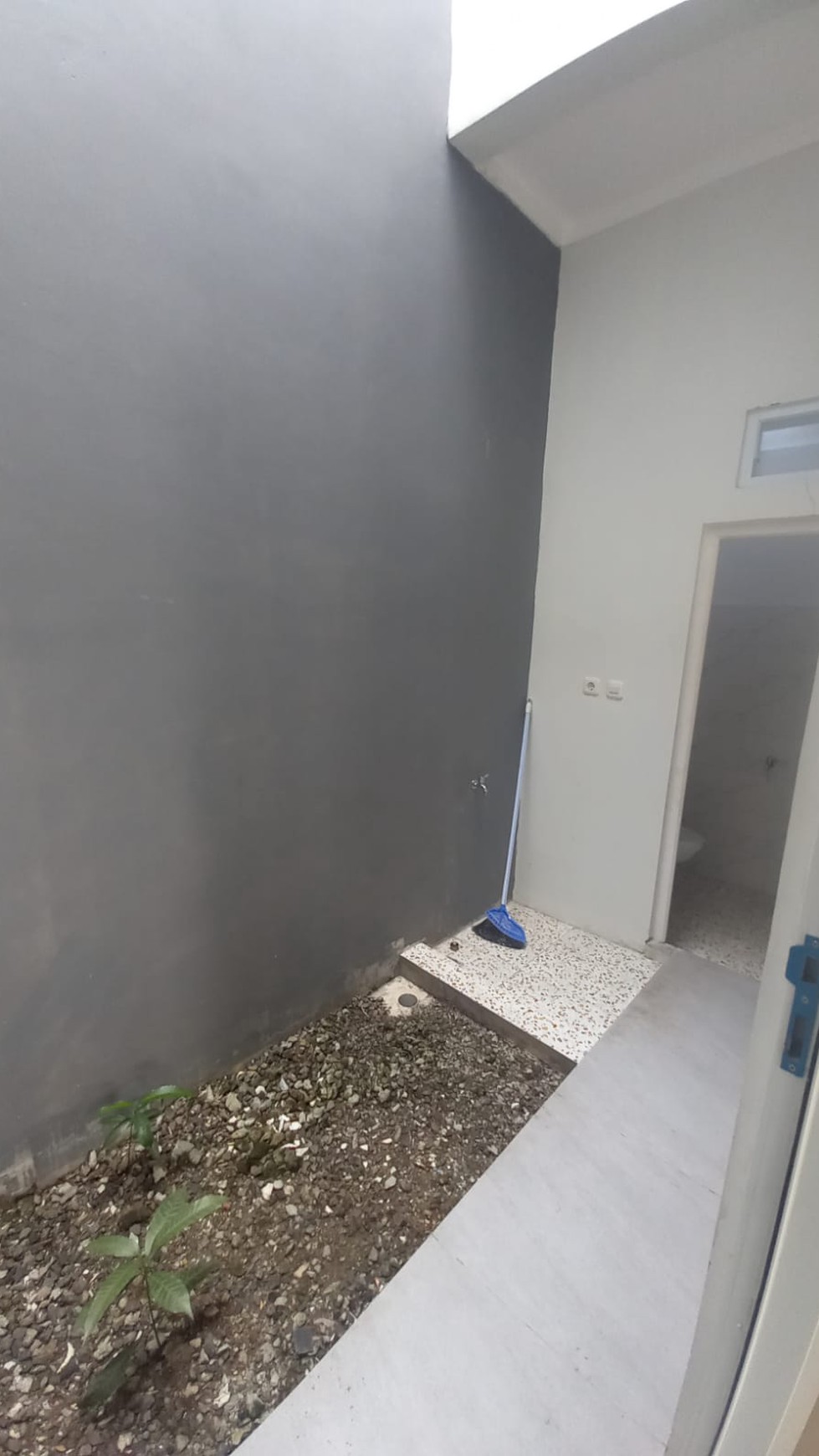 Rumah Minimalis, Brand new, bebas banjir di Pondok Aren