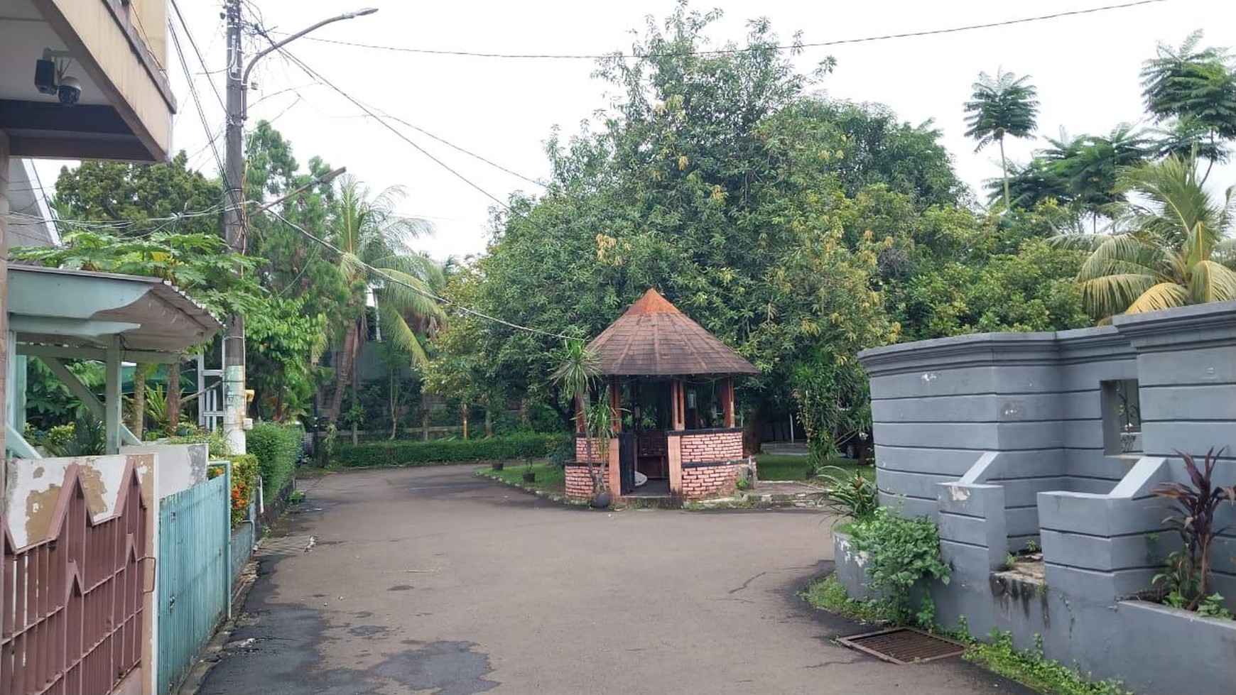 Rumah Hook Tanah luas di Bintaro Jaya Sektor 2