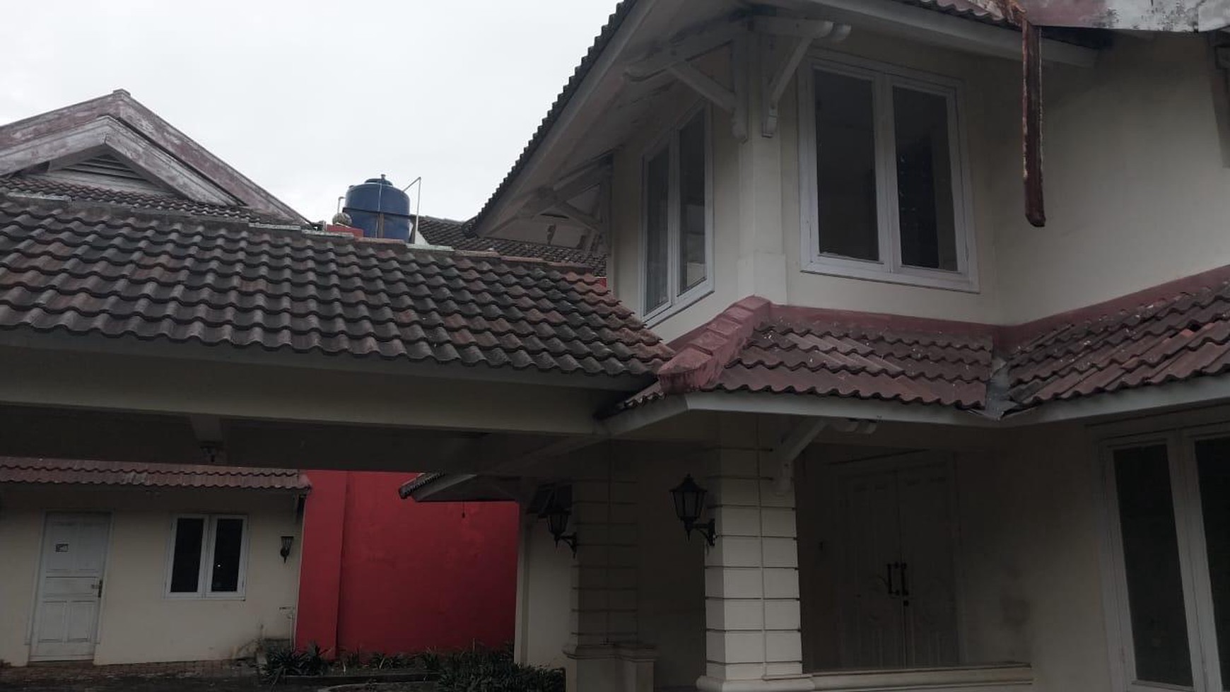 Rumah Hook Tanah luas di Bintaro Jaya Sektor 2