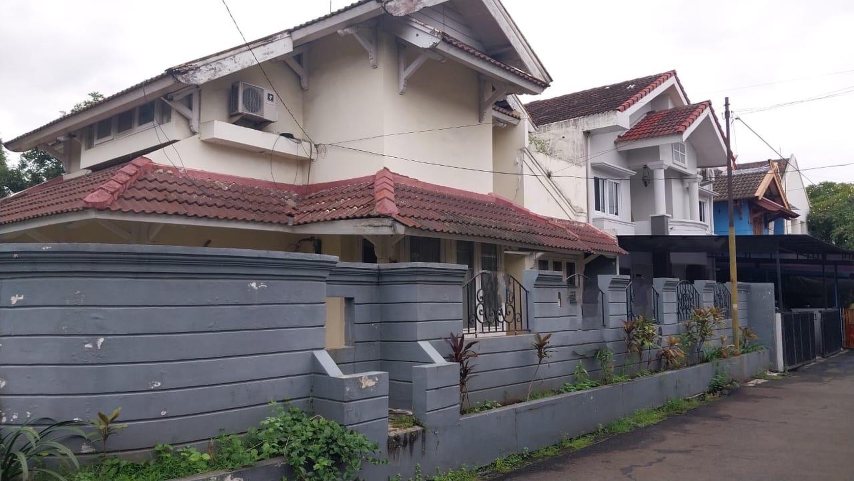 Rumah Hook Tanah luas di Bintaro Jaya Sektor 2