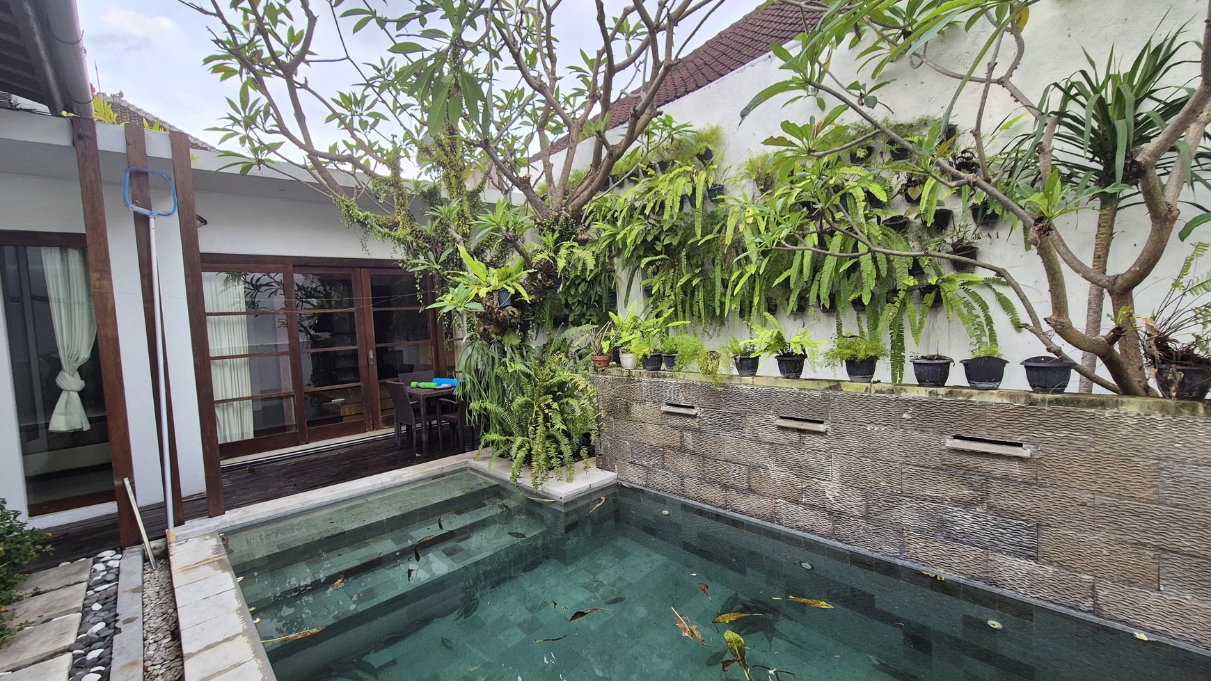 Cozy Home in Batubulan, Bali: Comfortable Long-Term Rental in a Peaceful Area