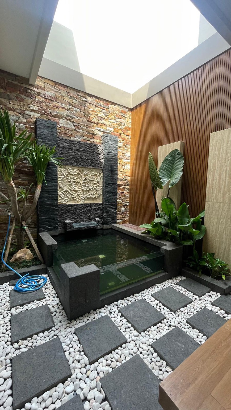 Dijual Rumah Baru East Emerald Mansion Citraland Surabaya Lokasi Dekat Gwalk, Pakuwon Mall