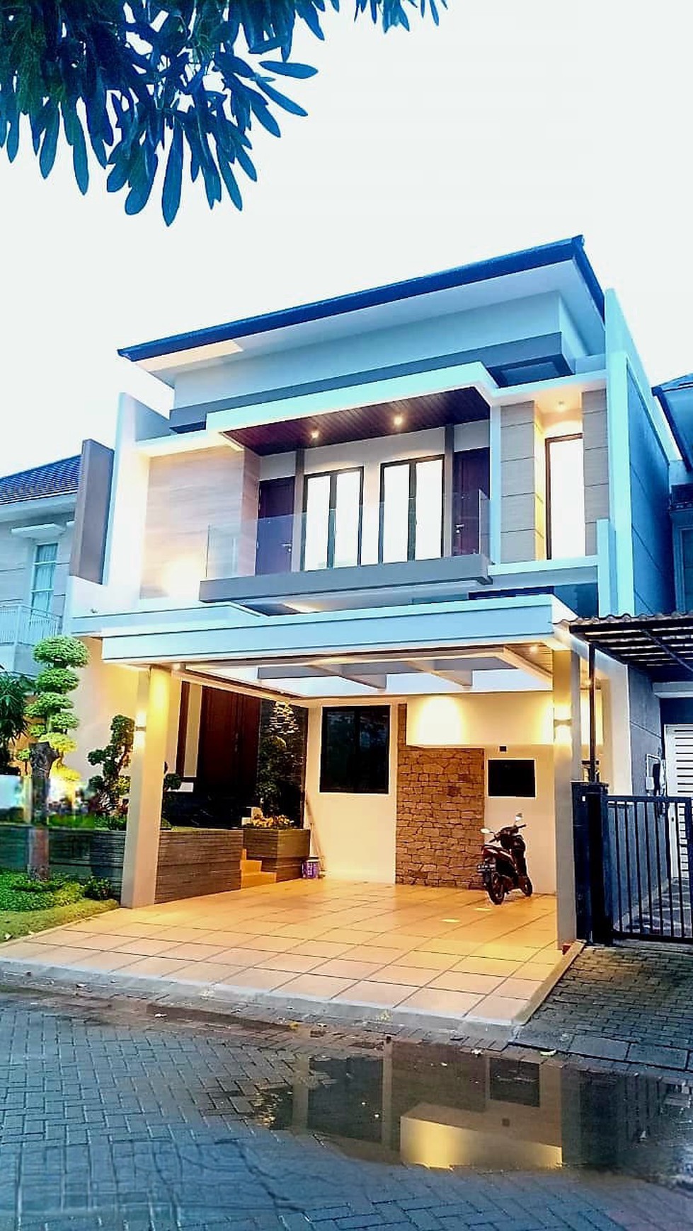 Dijual Rumah Baru East Emerald Mansion Citraland Surabaya Lokasi Dekat Gwalk, Pakuwon Mall