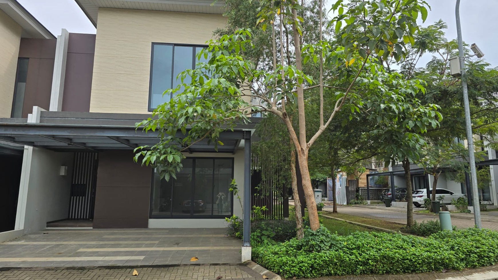 Rumah Bagus Di Discovery Amore Bintaro Sektor 9