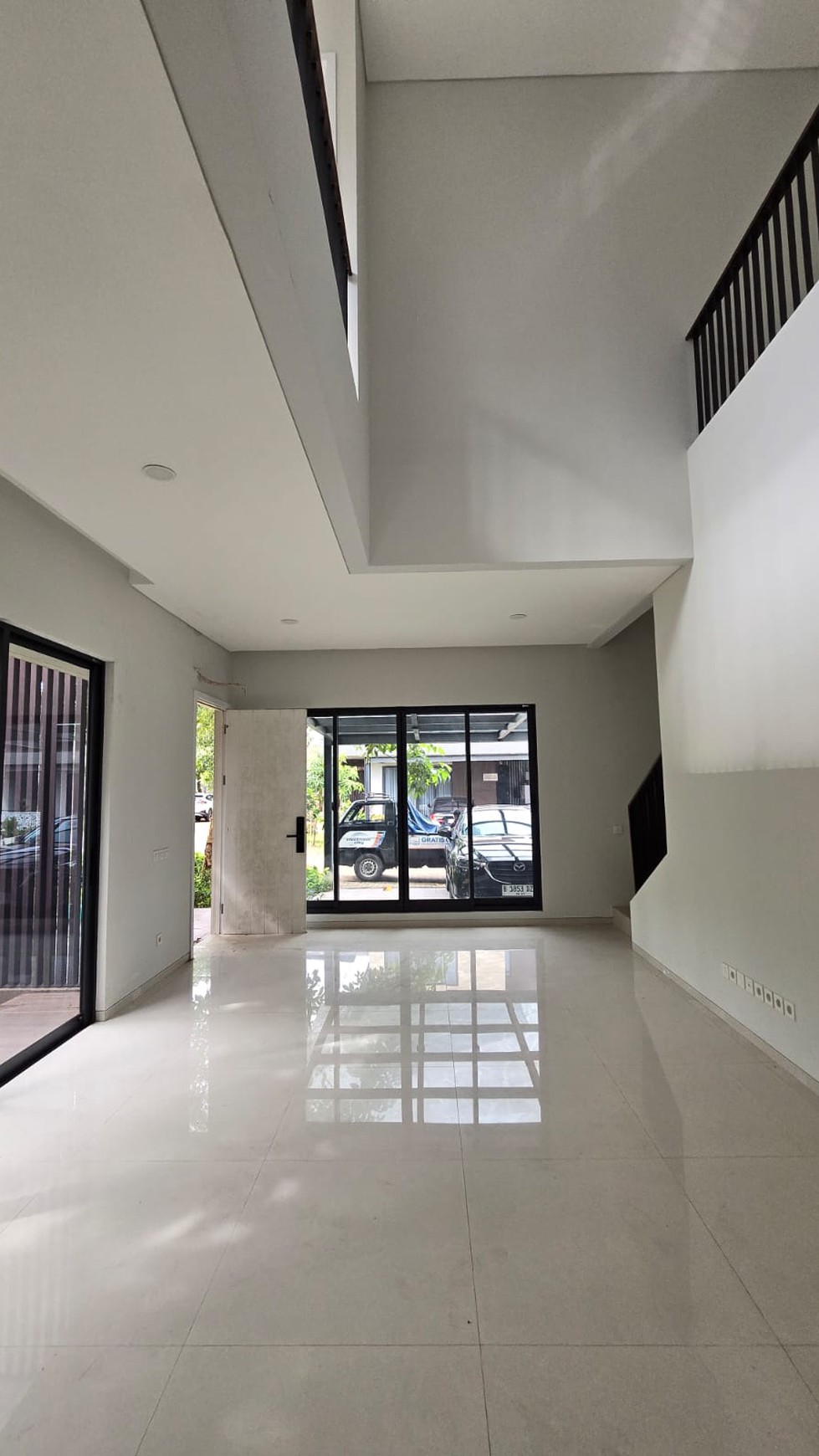 Rumah Bagus Di Discovery Amore Bintaro Sektor 9