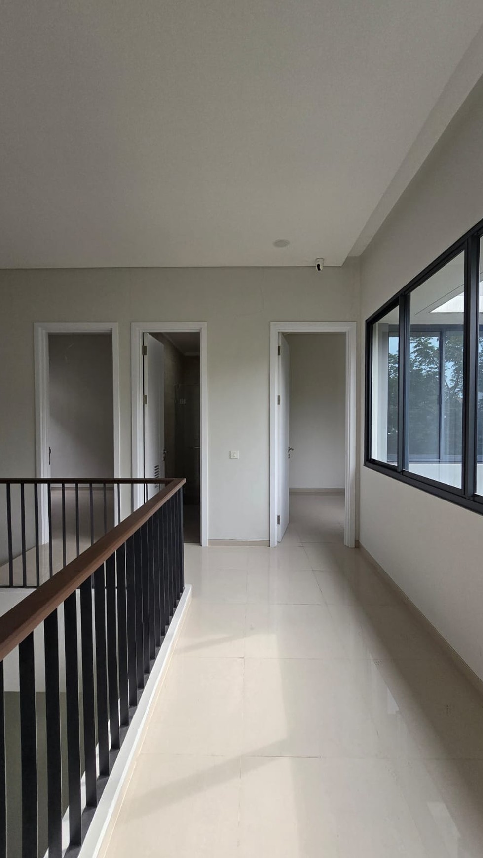 Rumah Bagus Di Discovery Amore Bintaro Sektor 9