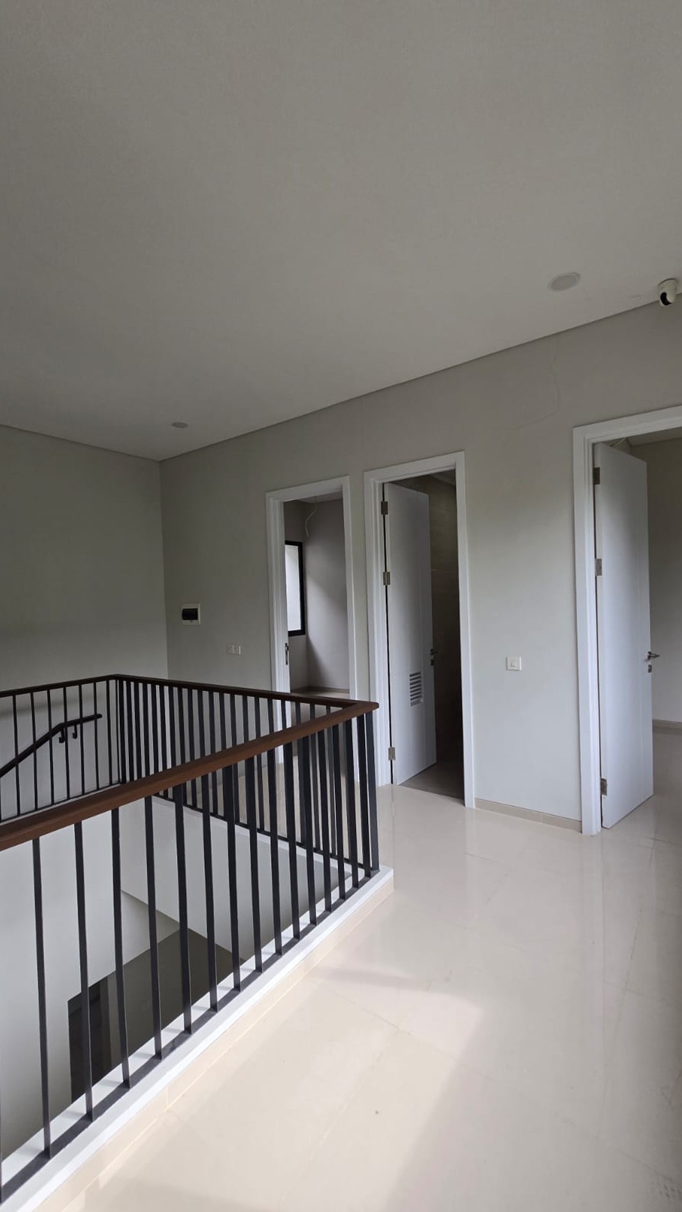 Rumah Bagus Di Discovery Amore Bintaro Sektor 9