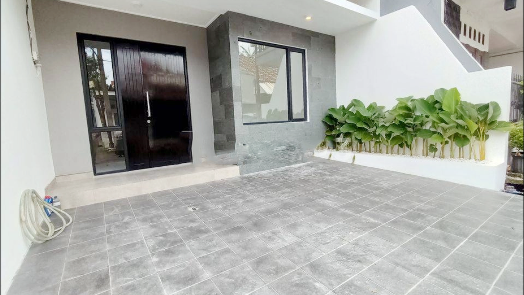 Rumah Brand New di Cluster Graha Raya Bintaro harga 1Man