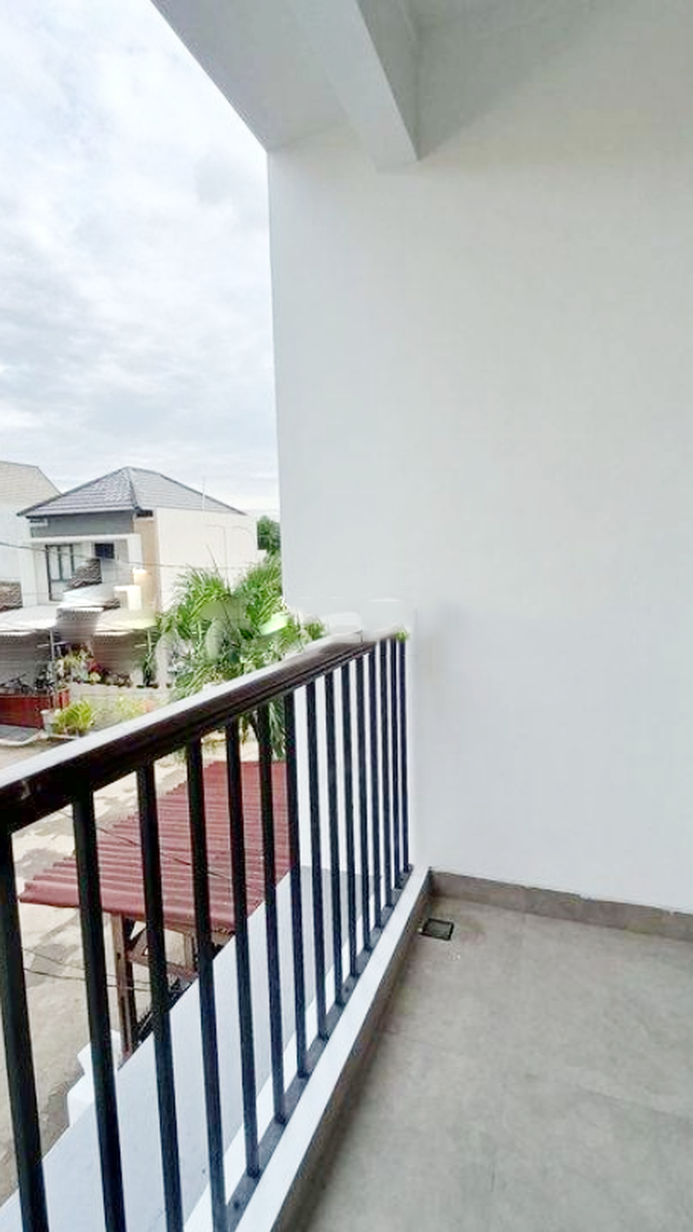 Rumah Brand New di Cluster Graha Raya Bintaro harga 1Man