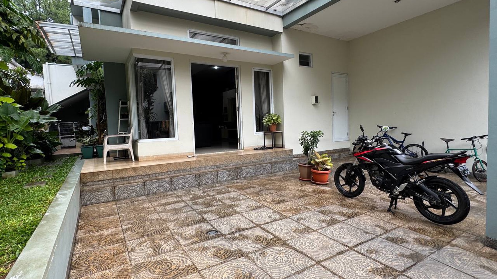 Pondok Cabe Modern Hill rumah hoek siap huni