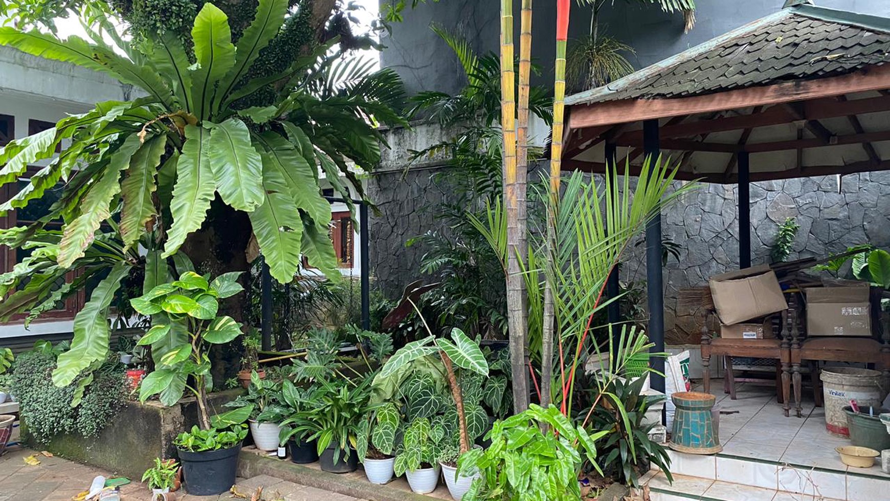 Rumah Hitung Tanah Area Cipete