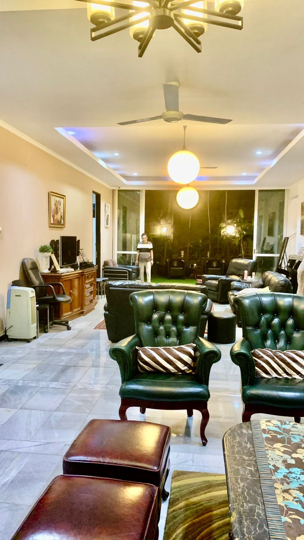 Rumah Hitung Tanah Area Cipete