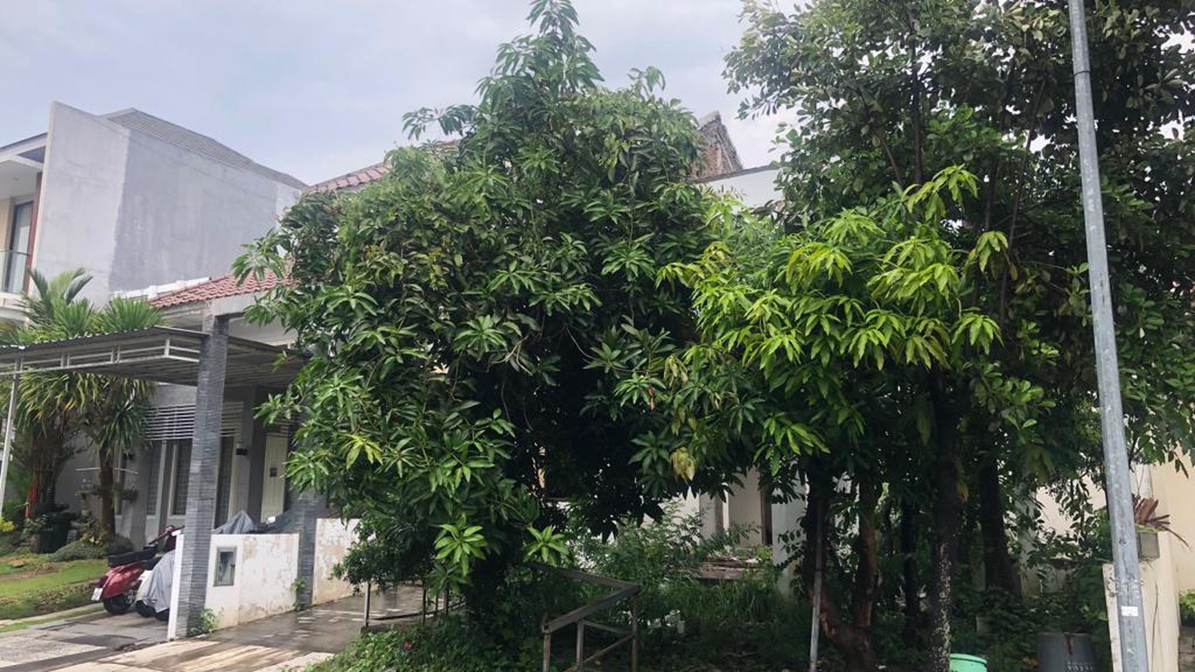 Rumah Hitung Tanah Area Cipete