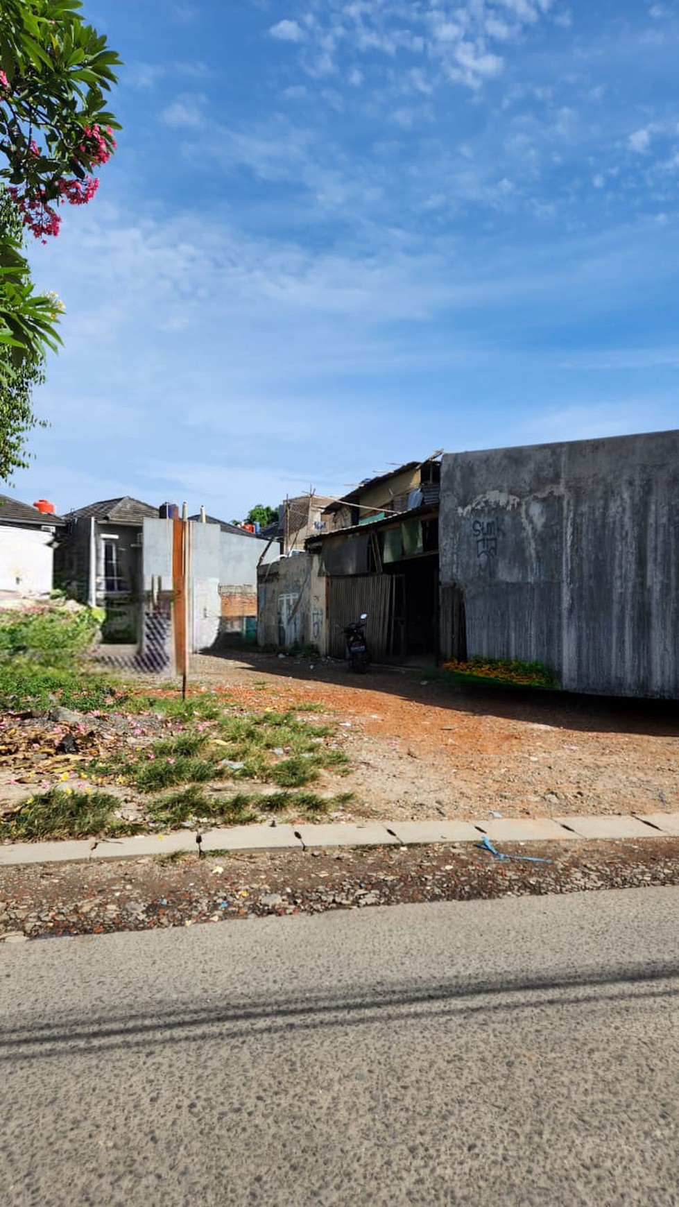 Rumah Hitung Tanah Area Cipete