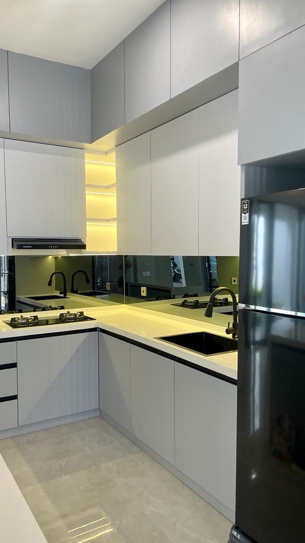 Rumah Hitung Tanah Area Cipete