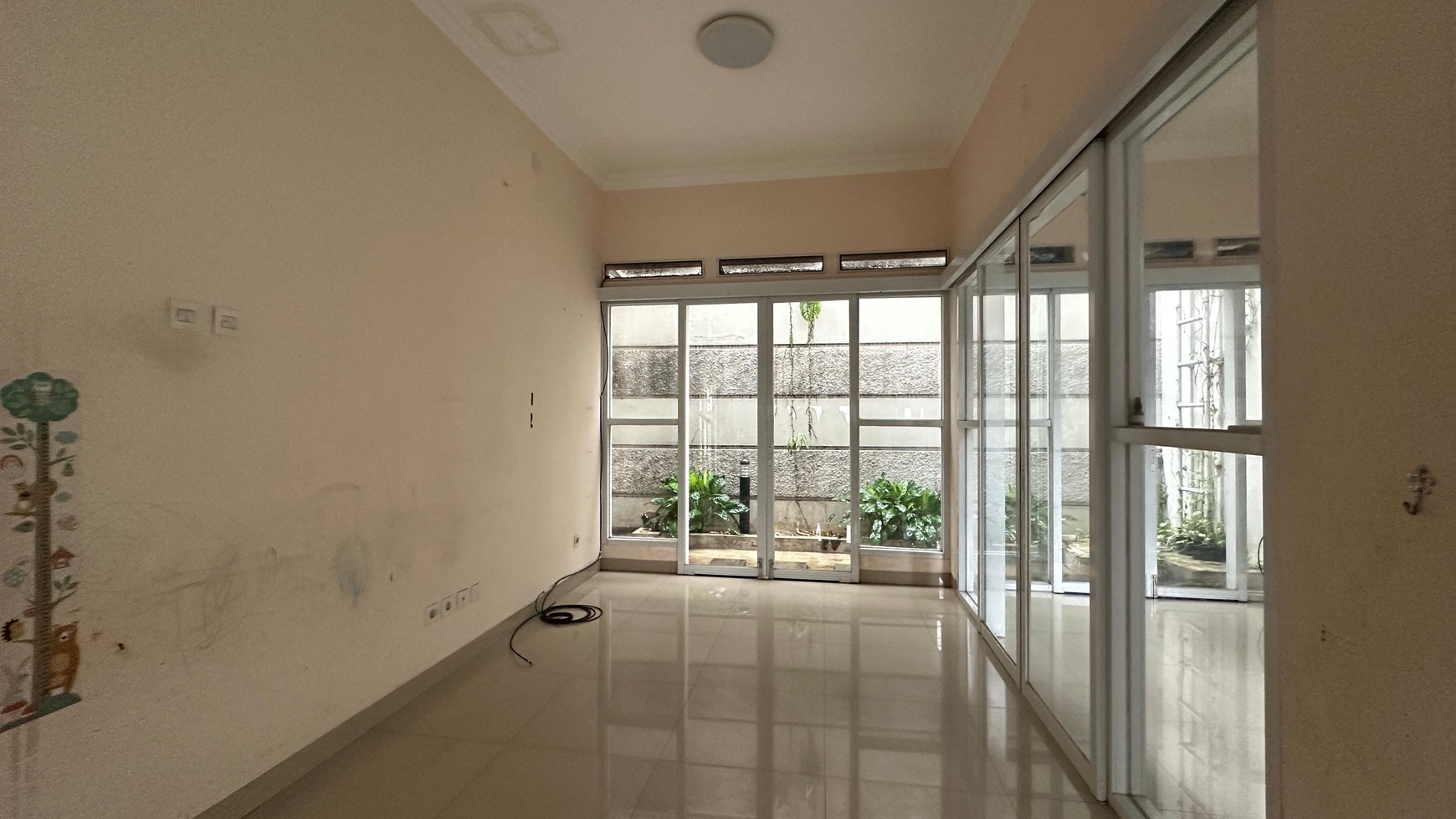 Rumah Hitung Tanah Area Cipete