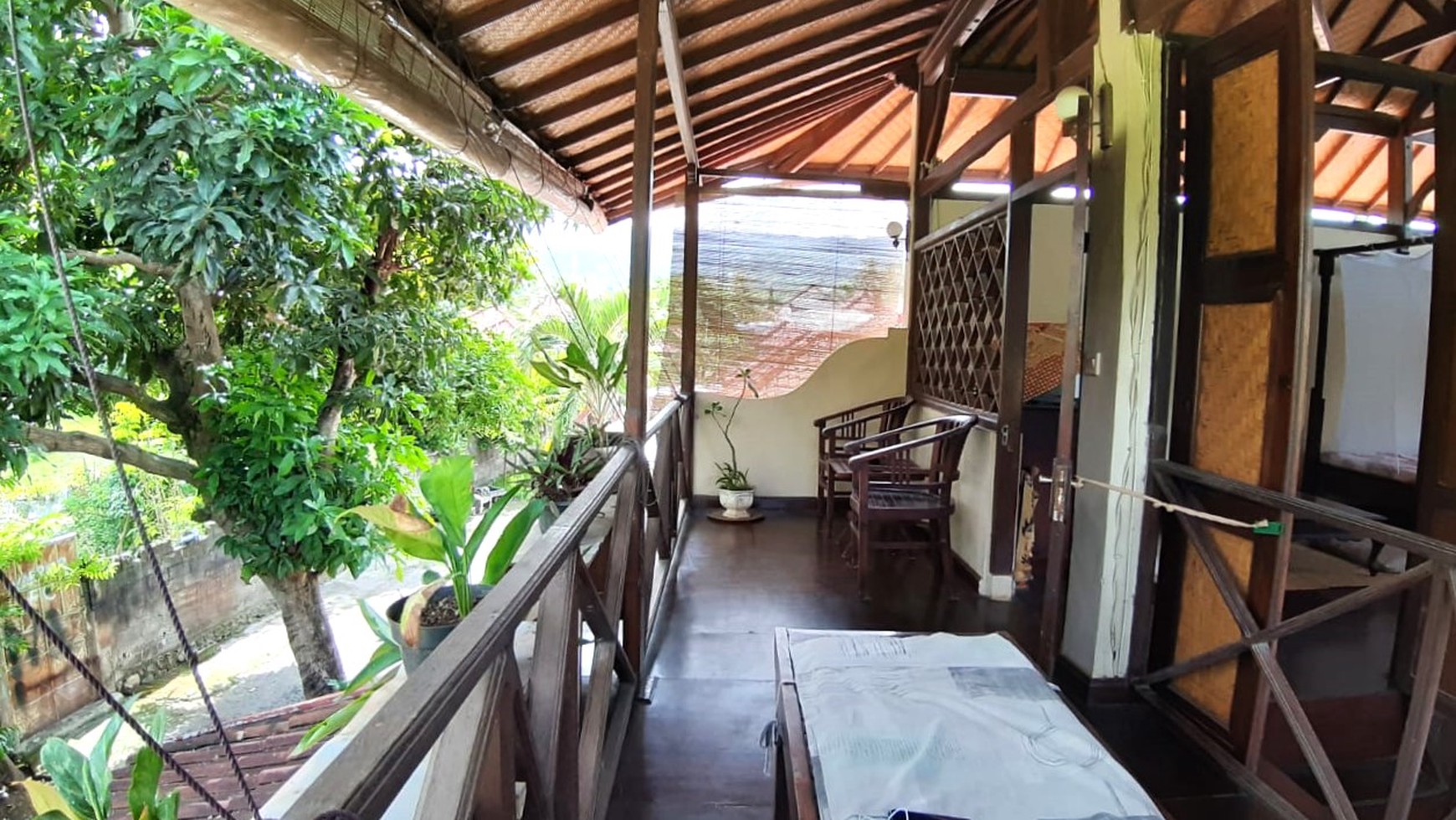 SPACIOUS 4-BEDROOM HOUSE FOR RENT IN CENTRAL LOVINA - NEAR BEACH AND LOCAL AMENITIES