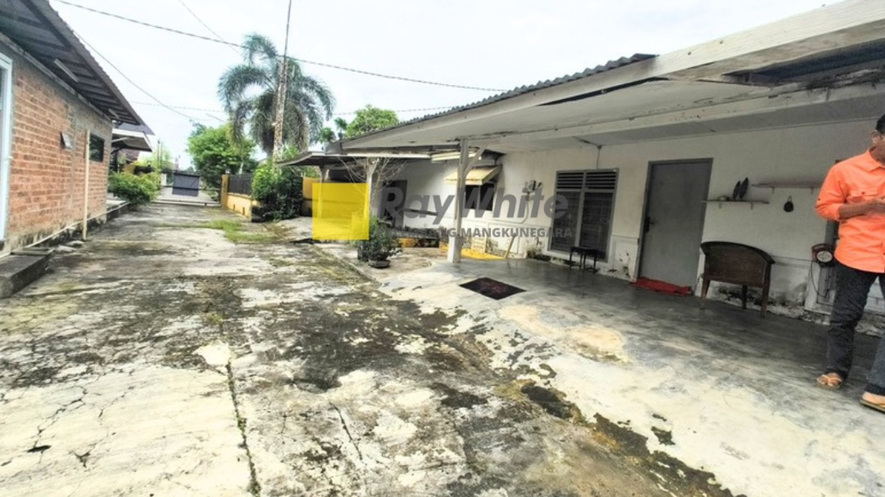 DIJUAL RUMAH