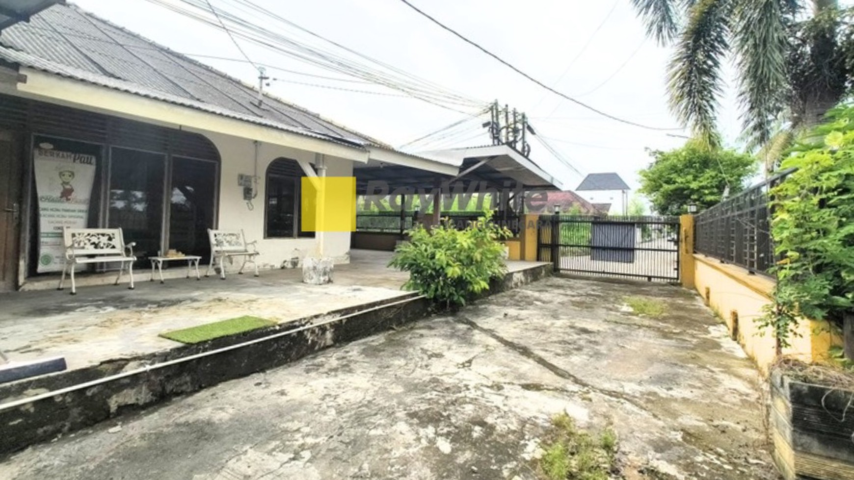 DIJUAL RUMAH