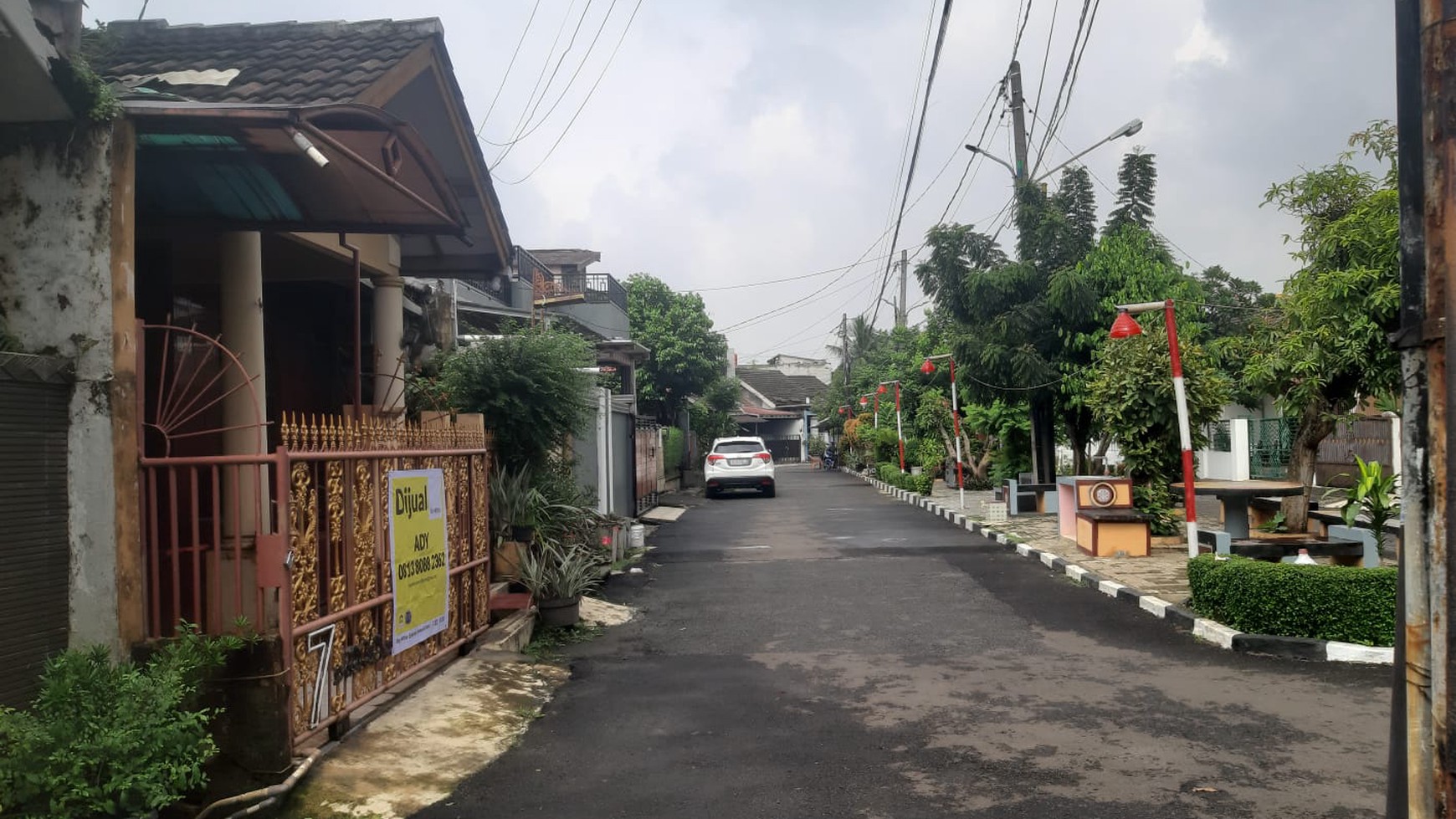 Rumah Bagus Di Komp Kembang Larangan, Jl Brotowali Ciledug