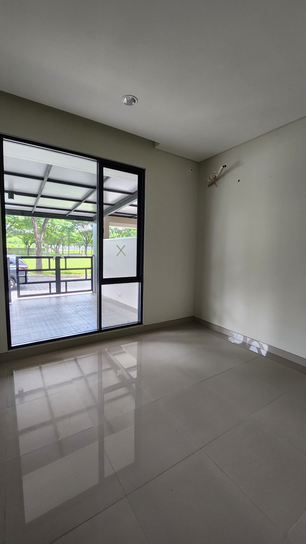 Dijual Rumah Baru Citraland Surabaya Barat Area Di Perumahan Graha Natura By Intiland Graha Family,strategis 5 Menit Ke Gwalk, Pakuwon Mall, Ptc, Supermall