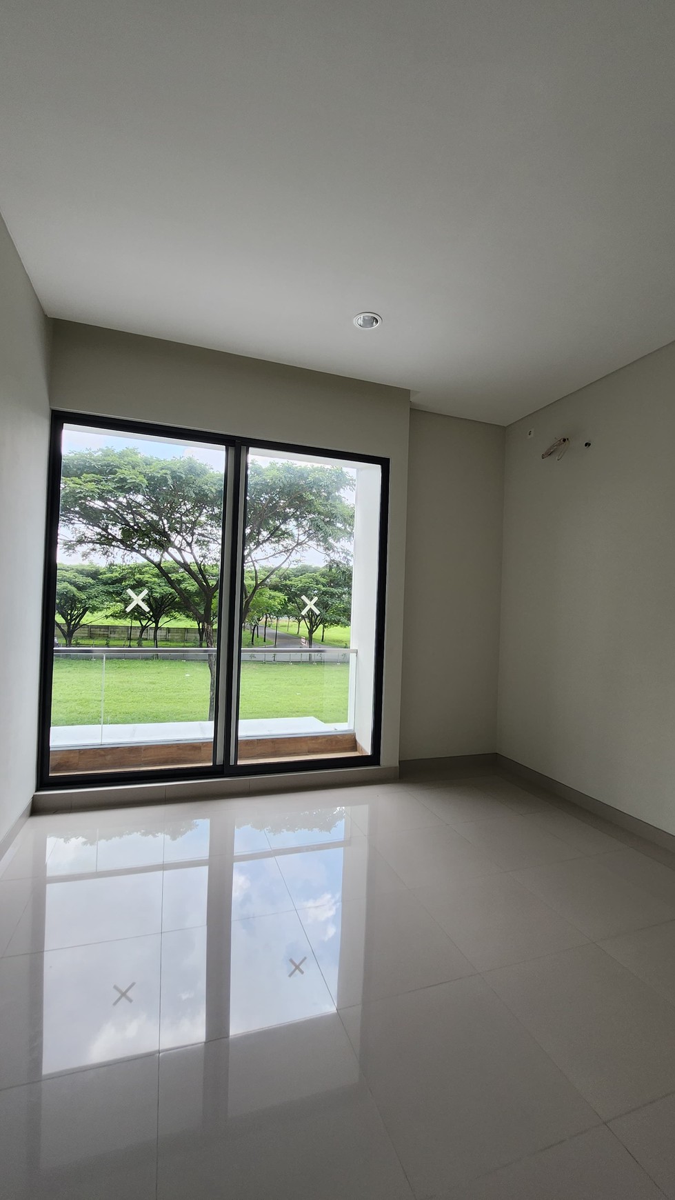 Dijual Rumah Baru Citraland Surabaya Barat Area Di Perumahan Graha Natura By Intiland Graha Family,strategis 5 Menit Ke Gwalk, Pakuwon Mall, Ptc, Supermall