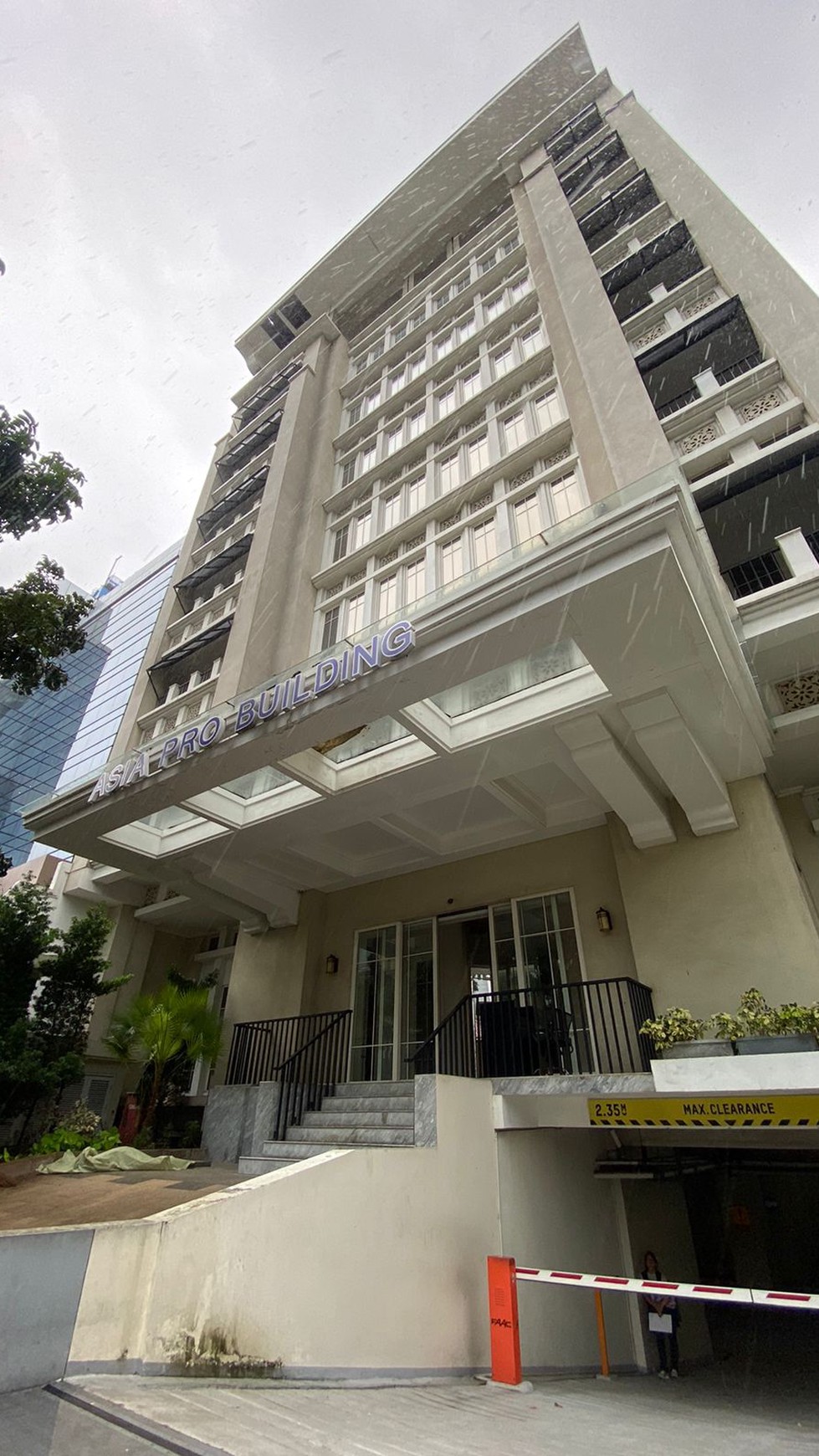 Dijual Gedung 10 lantai di area Jl Thamrin - Jakarta Pusat