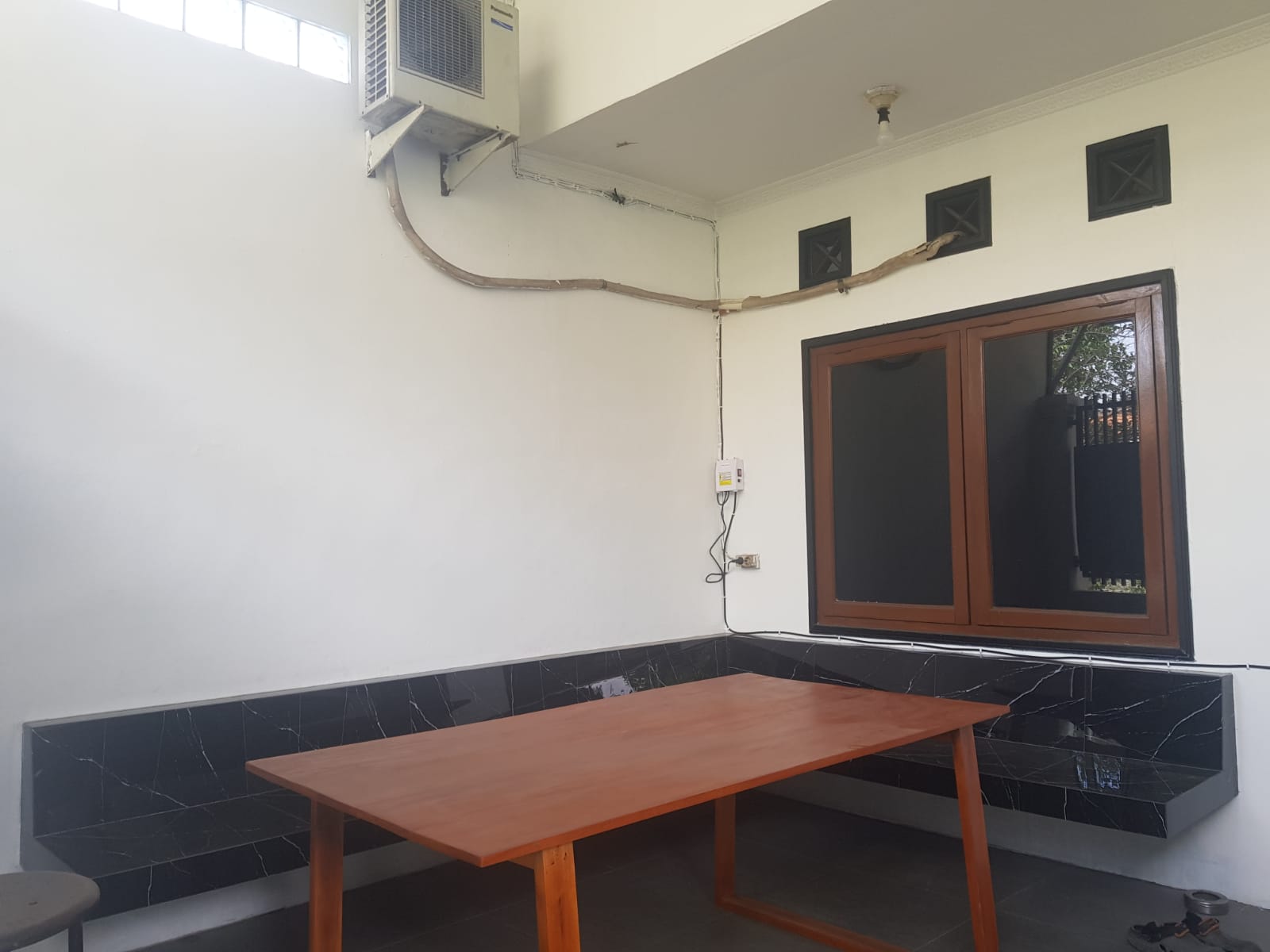 Rumah Minimalis Modern Furnished di TKI 2