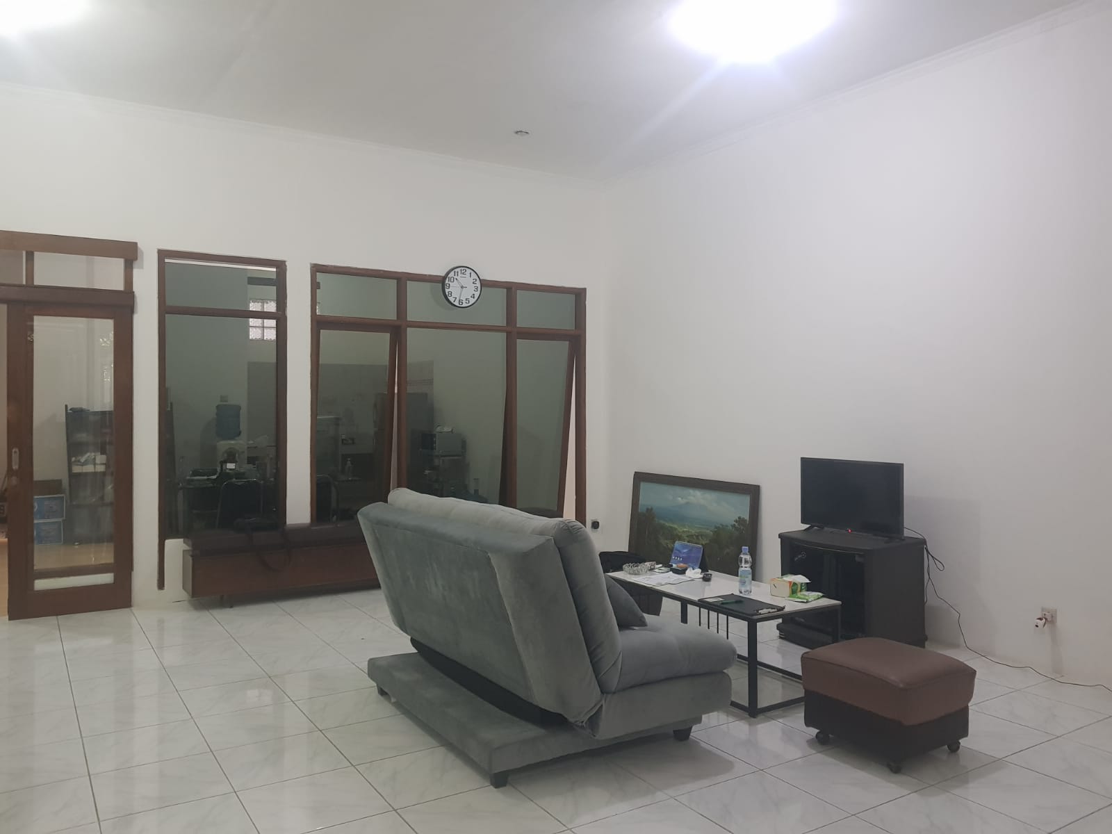 Rumah Minimalis Modern Furnished di TKI 2