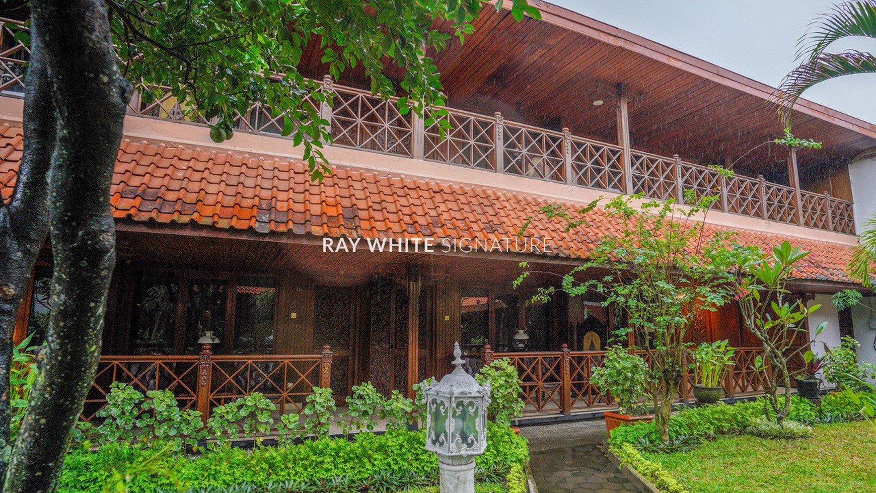 Hotel Bernuansa Etnik di Jl Cendrawasih Sleman, Yogyakarta