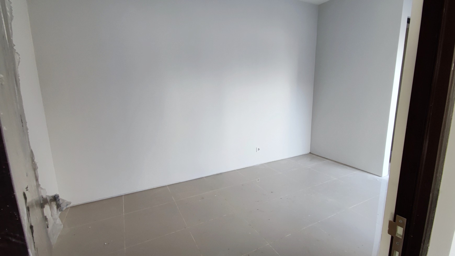 Flash Sale. Rumah minimalis modern Citra Garden Serpong Aeris, Cisauk