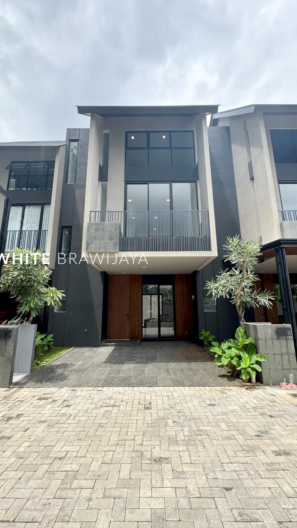 Rumah Hitung Tanah Area Cipete