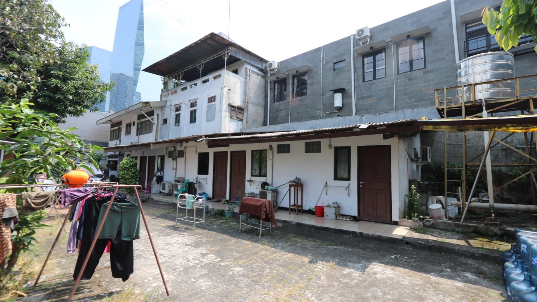 Rumah Hitung Tanah Area Cipete