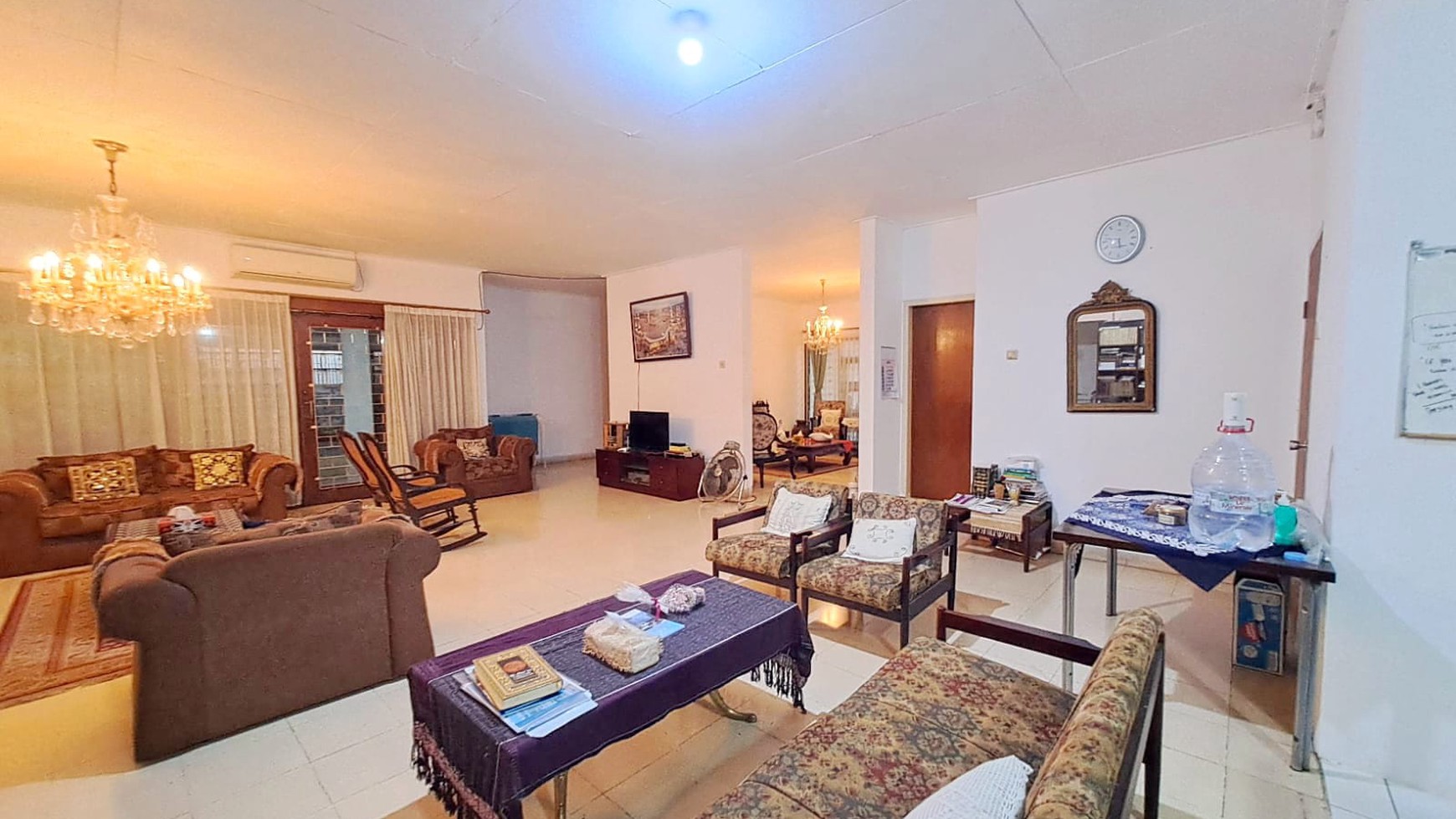 Rumah Hitung Tanah Area Cipete