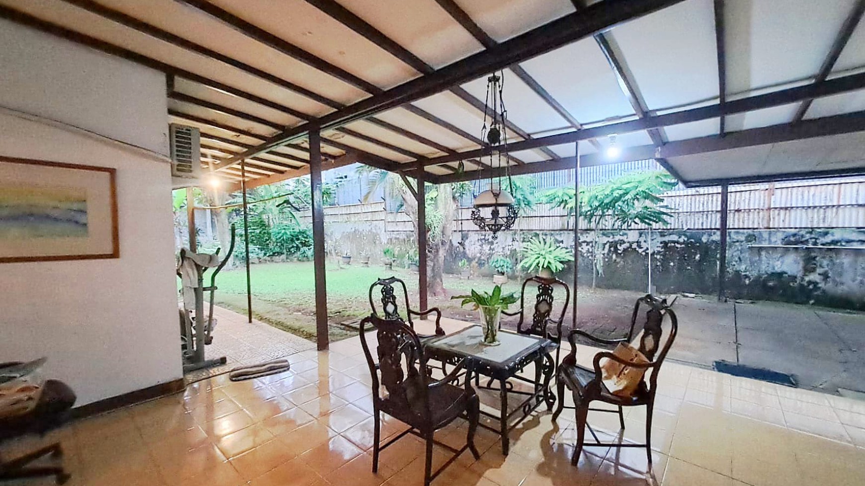 Rumah Hitung Tanah Area Cipete