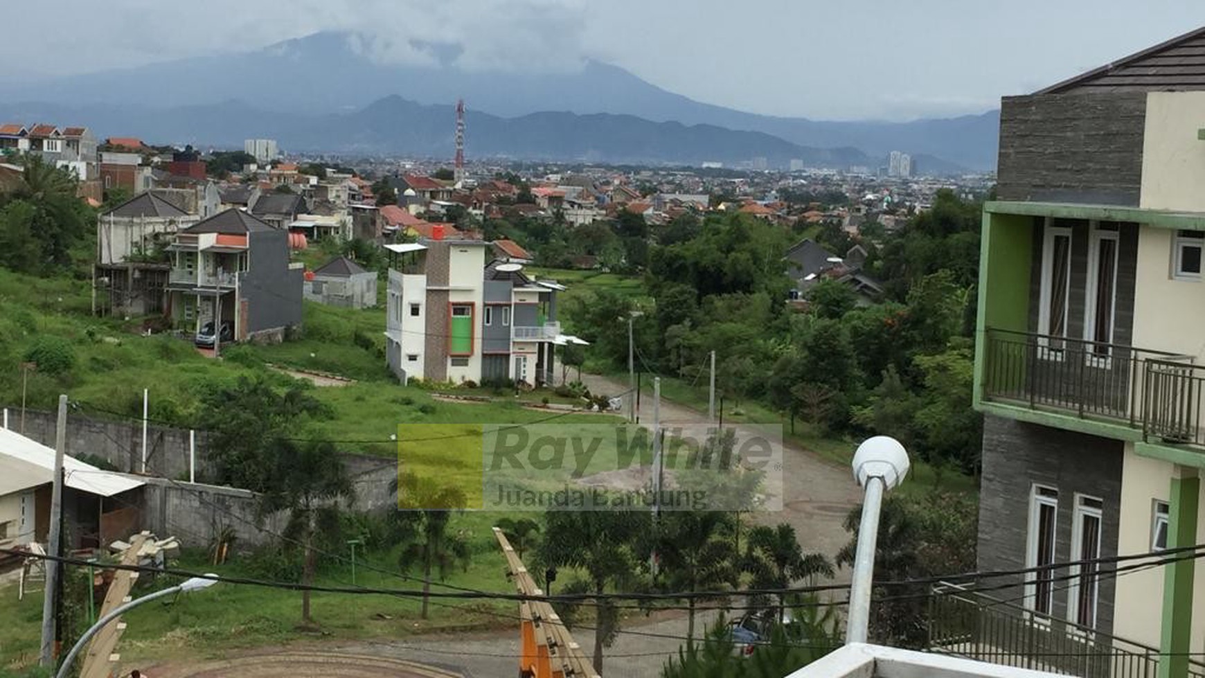 Rumah Graha Padasuka view Bandung